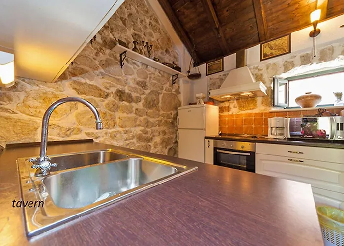 Holiday home Mit Pool- By Interhome *